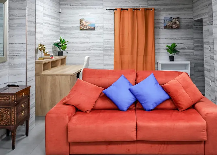 The Oyster - F Floriana